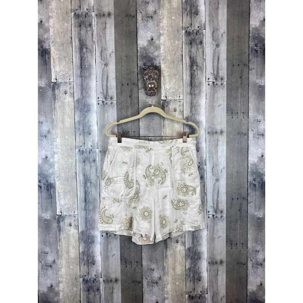 Johnny Was Maxine Walker Embroidery Paisley in Antique White Shorts Size Medium - Picture 3 of 14